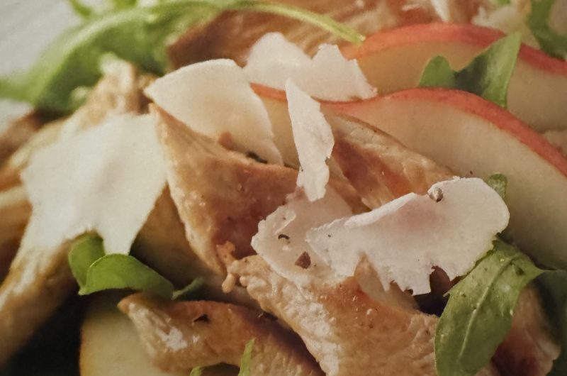 Rucola-Birnen-Salat mit Putenstreifen